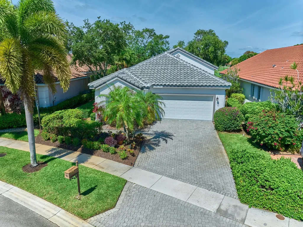 5455 S Fountains Drive Drive S Lake Worth FL 33467