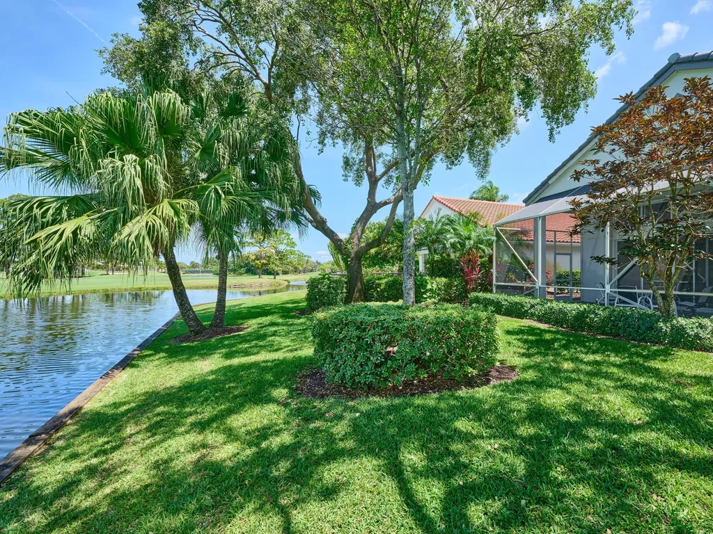 5455 S Fountains Drive Drive S Lake Worth FL 33467