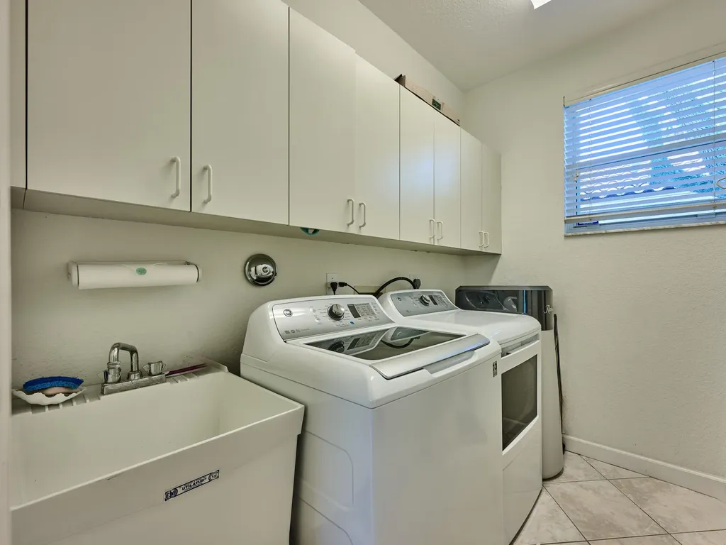 5455 S Fountains Drive Drive S Lake Worth FL 33467