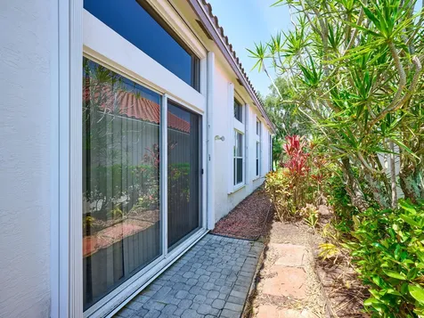 5455 S Fountains Drive Drive S Lake Worth FL 33467