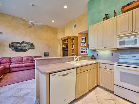 5455 S Fountains Drive Drive S Lake Worth FL 33467