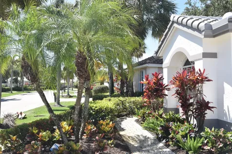 5455 S Fountains Drive Drive S Lake Worth FL 33467