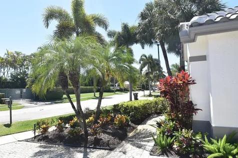 5455 S Fountains Drive Drive S Lake Worth FL 33467
