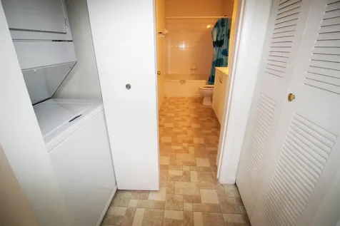 4823 Via Palm Lakes West Palm Beach FL 33417
