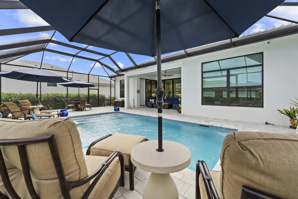 2044 SE Mosaic Boulevard Port St Lucie FL 34984
