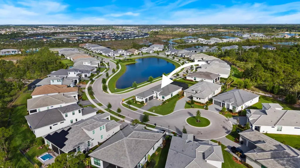 2044 SE Mosaic Boulevard Port St Lucie FL 34984