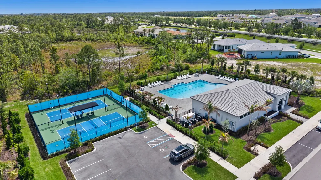 2044 SE Mosaic Boulevard Port St Lucie FL 34984