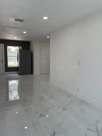 8131 SW 6th Street North Lauderdale FL 33068