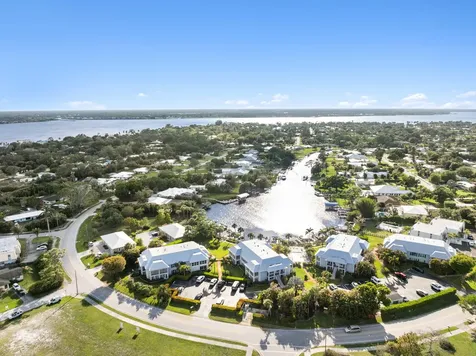 934 NW Spruce Ridge Drive Stuart FL 34994