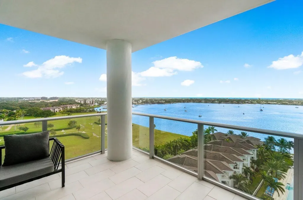 1 Water Club Way North Palm Beach FL 33408