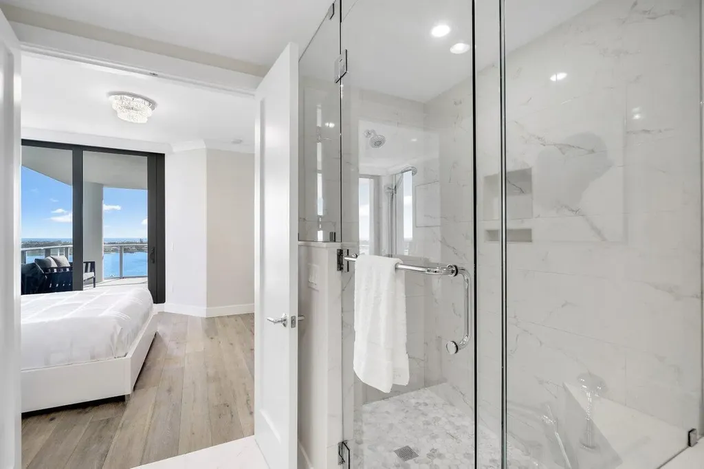 1 Water Club Way North Palm Beach FL 33408