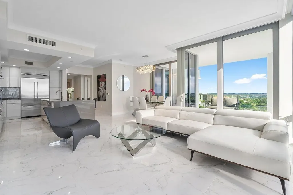 1 Water Club Way North Palm Beach FL 33408
