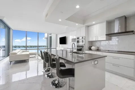 1 Water Club Way North Palm Beach FL 33408