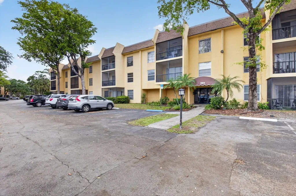 480 NW 20th Street Boca Raton FL 33431