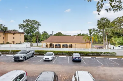 480 NW 20th Street Boca Raton FL 33431