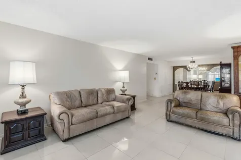 5200 N Ocean Boulevard Lauderdale By The Sea FL 33308