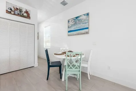 2615 Hiawatha Avenue West Palm Beach FL 33409
