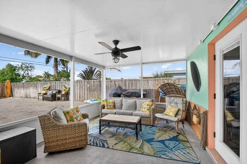 2607 W End Road West Palm Beach FL 33406
