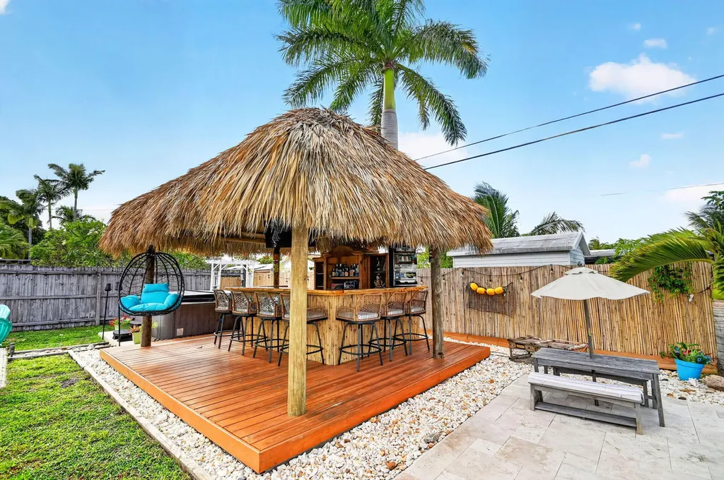 2607 W End Road West Palm Beach FL 33406