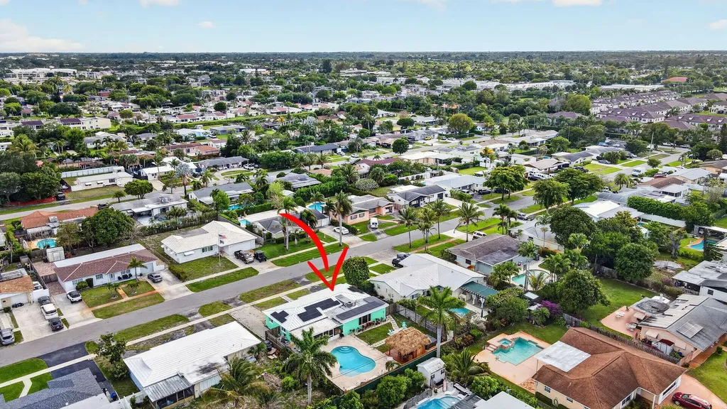 2607 W End Road West Palm Beach FL 33406