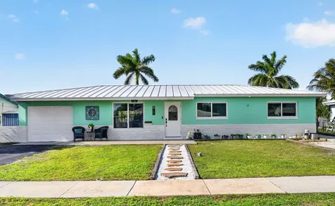 2607 W End Road West Palm Beach FL 33406