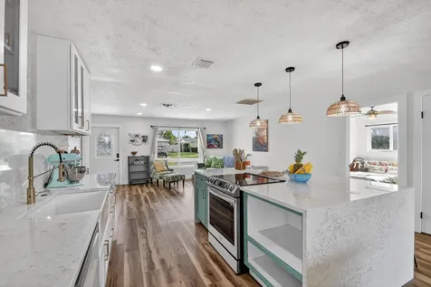 2607 W End Road West Palm Beach FL 33406
