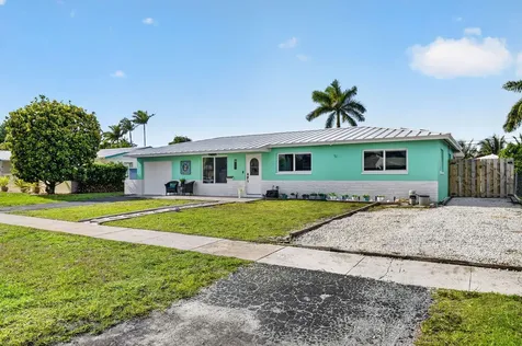 2607 W End Road West Palm Beach FL 33406