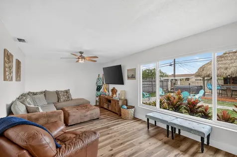 2607 W End Road West Palm Beach FL 33406