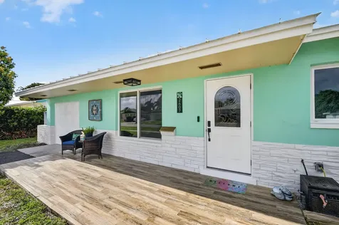 2607 W End Road West Palm Beach FL 33406