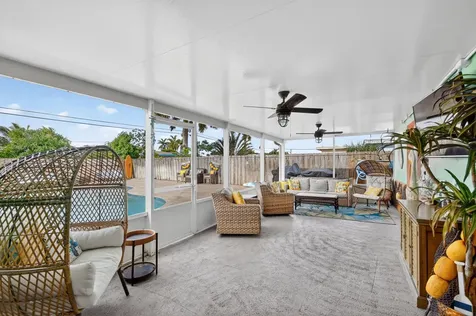 2607 W End Road West Palm Beach FL 33406