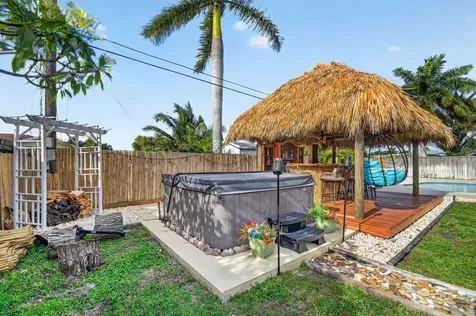 2607 W End Road West Palm Beach FL 33406
