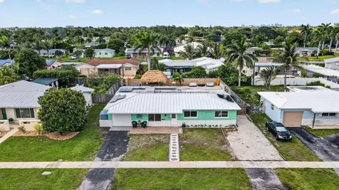 2607 W End Road West Palm Beach FL 33406