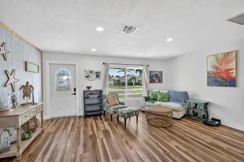 2607 W End Road West Palm Beach FL 33406