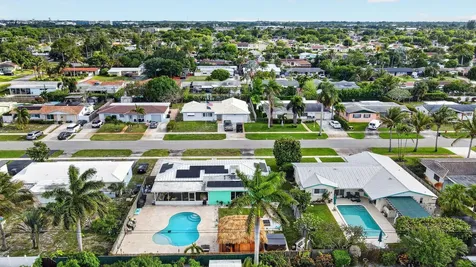 2607 W End Road West Palm Beach FL 33406