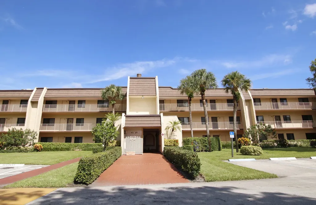 4254 Deste Court Lake Worth FL 33467