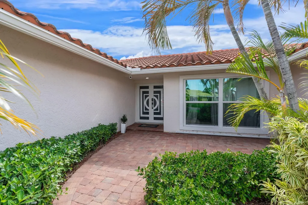 20202 Back Nine Drive Boca Raton FL 33498