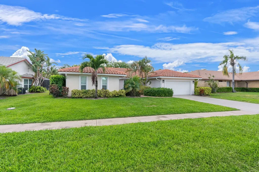 20202 Back Nine Drive Boca Raton FL 33498