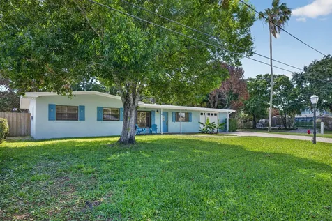 3040 Summit Street Fort Pierce FL 34982