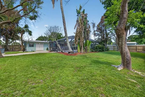 3040 Summit Street Fort Pierce FL 34982
