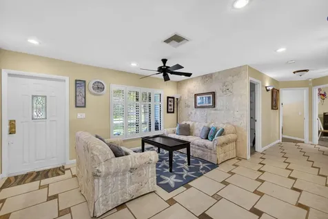 3040 Summit Street Fort Pierce FL 34982