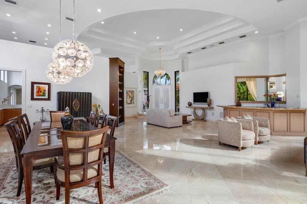 5808 Vintage Oaks Circle Delray Beach FL 33484
