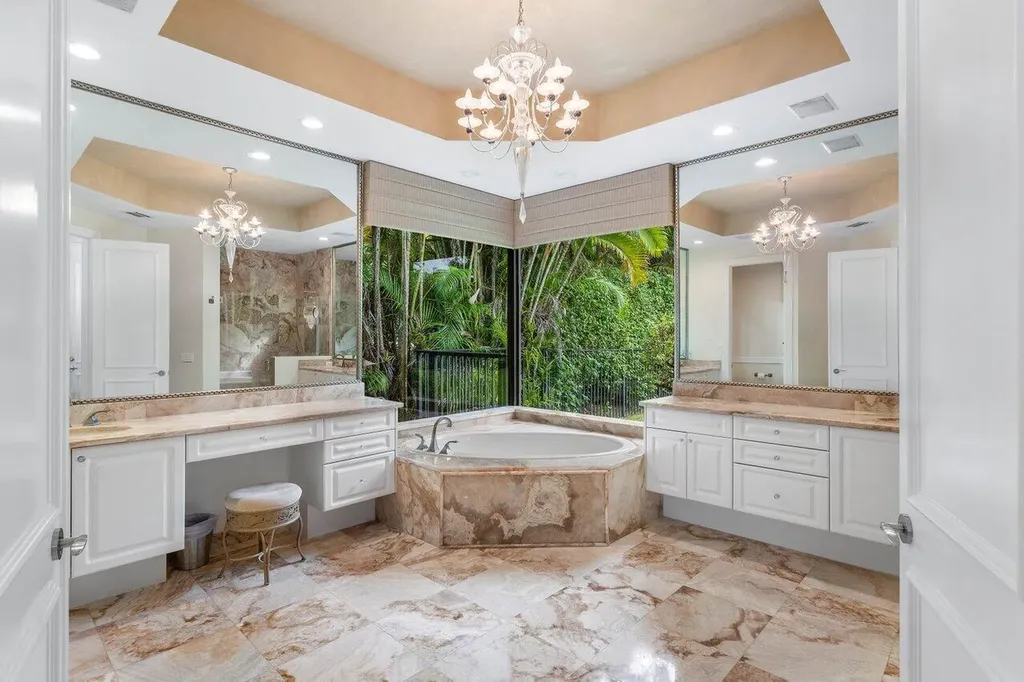 5808 Vintage Oaks Circle Delray Beach FL 33484