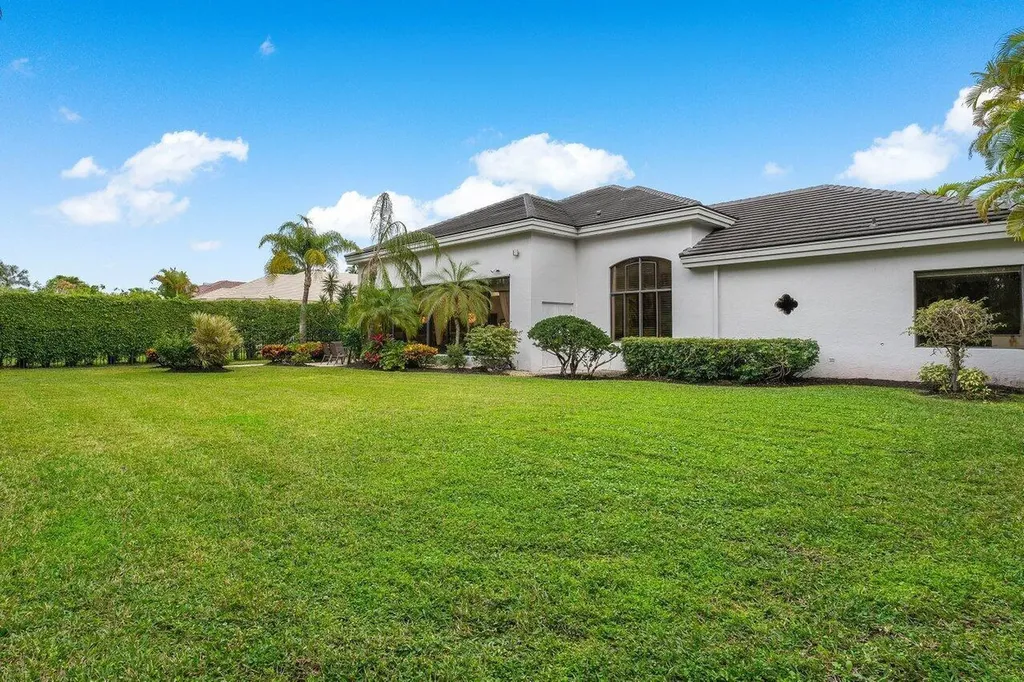 5808 Vintage Oaks Circle Delray Beach FL 33484