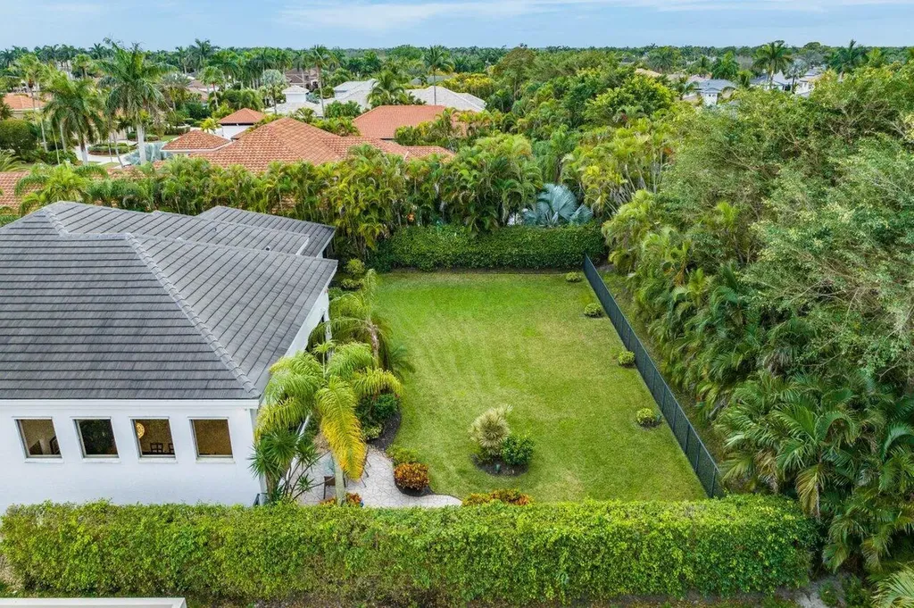 5808 Vintage Oaks Circle Delray Beach FL 33484