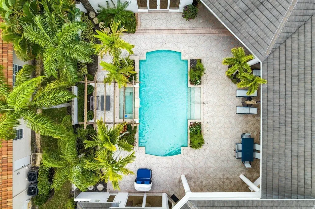 5808 Vintage Oaks Circle Delray Beach FL 33484
