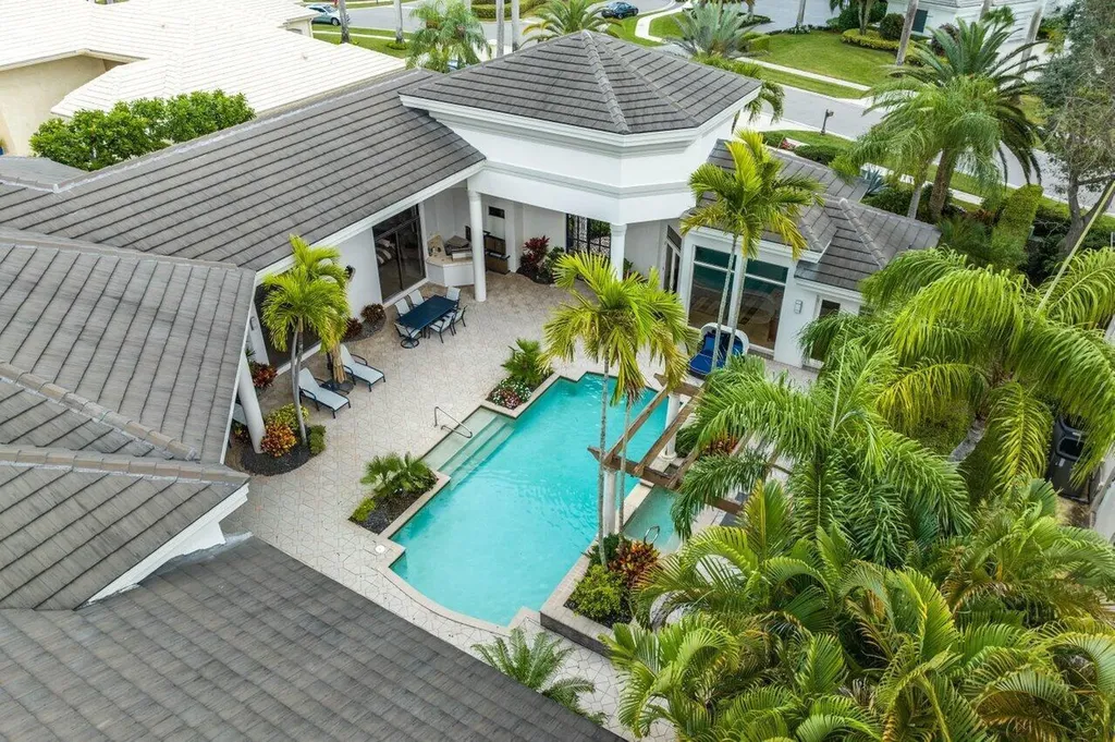 5808 Vintage Oaks Circle Delray Beach FL 33484