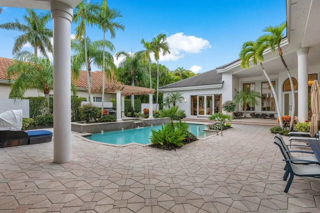 5808 Vintage Oaks Circle Delray Beach FL 33484