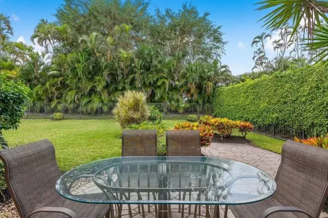 5808 Vintage Oaks Circle Delray Beach FL 33484