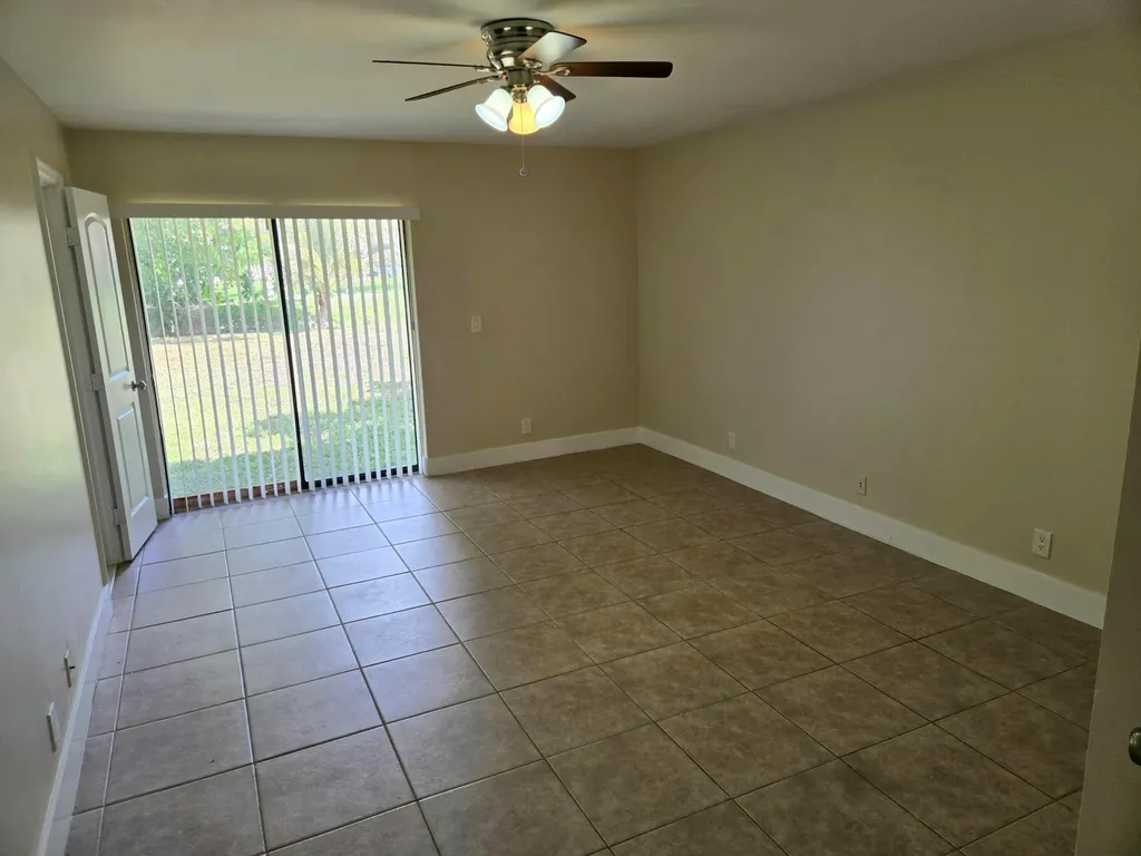 3921 NW 114th Avenue Coral Springs FL 33065