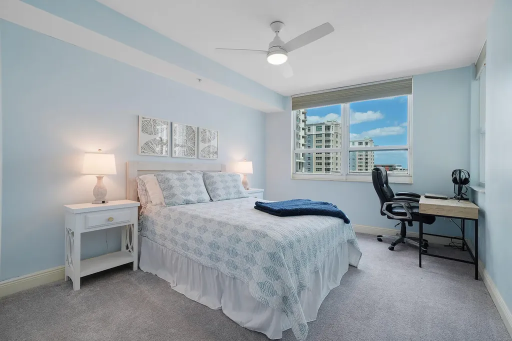 350 SE 2nd Street Fort Lauderdale FL 33301